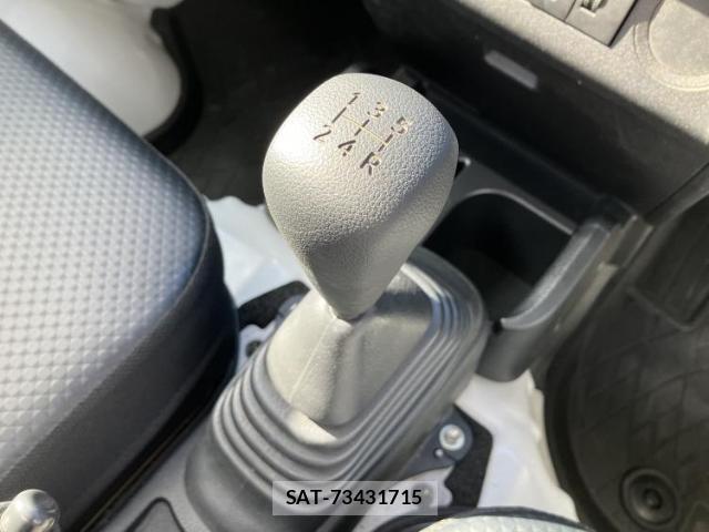 Daihatsu HIJET TRUCK 2024-07 8754379-13