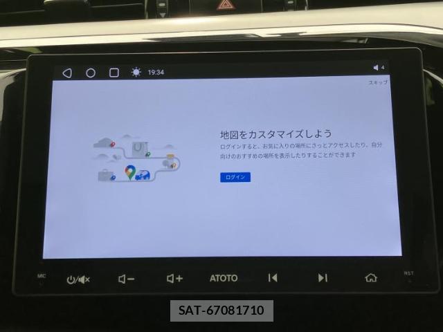 Toyota HILUX 2023-08 8754699-9