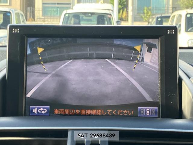Lexus HS 2013-12 8752443-10