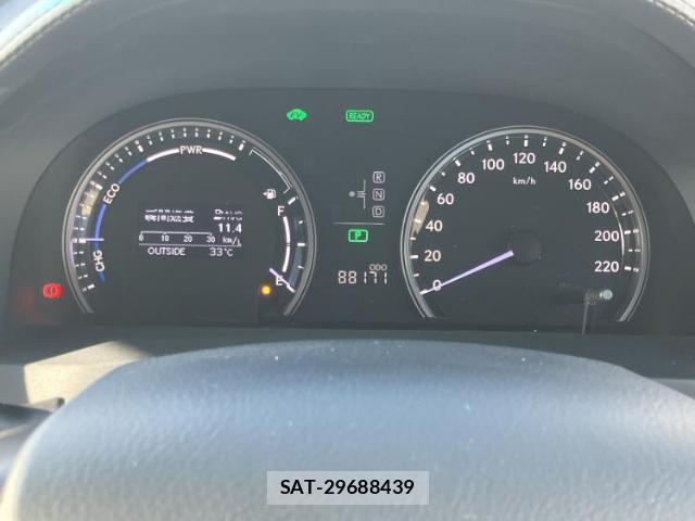 Lexus HS 2013-12 8752443-12