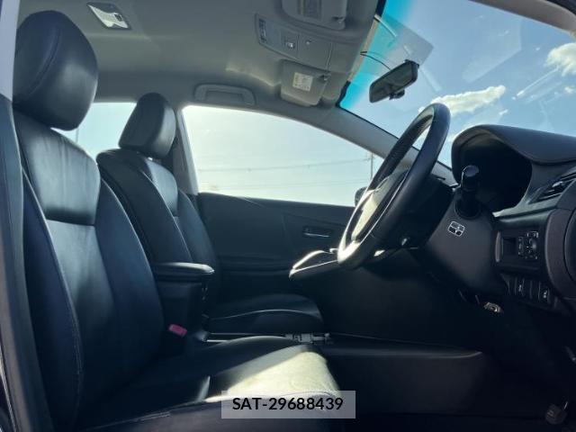 Lexus HS 2013-12 8752443-3