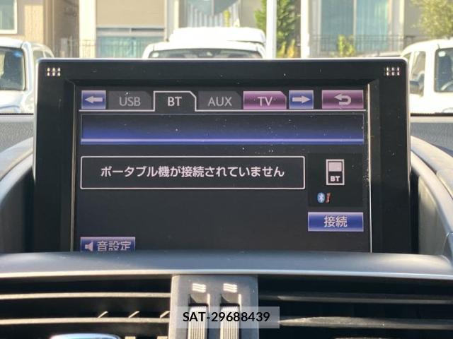 Lexus HS 2013-12 8752443-9