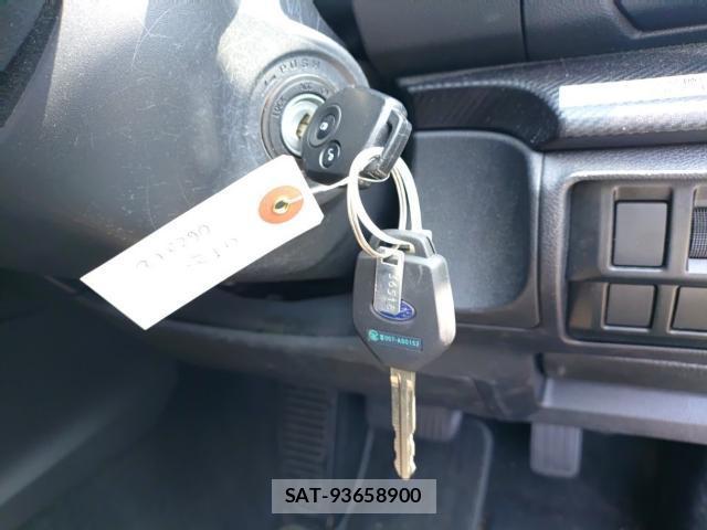 Subaru IMPREZA 2021-08 8752650-14