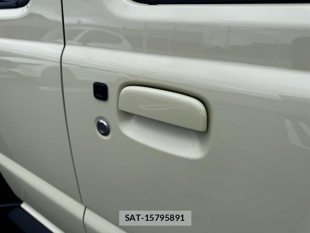 Suzuki JIMNY 2025-09 8754174-15