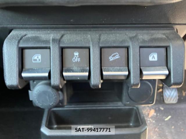 Suzuki JIMNY SIERRA 2018-12 8752962-12