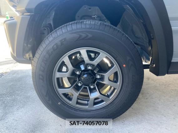 Suzuki JIMNY SIERRA 2026-08 8753649-8