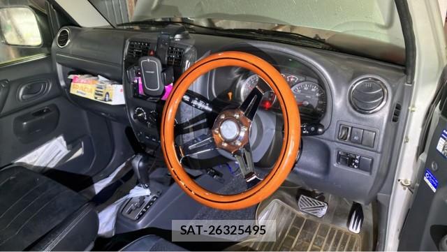 Suzuki JIMNY 2005-09 8753558-2