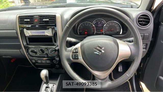 Suzuki JIMNY 2018-02 8753589-16