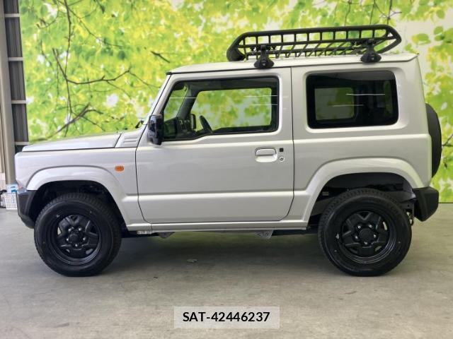 Suzuki JIMNY 2024-03 8753972-1