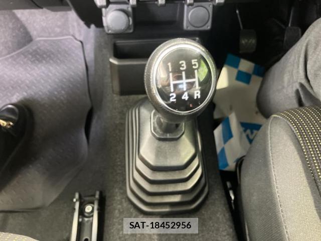 Suzuki JIMNY 2019-12 8754660-13