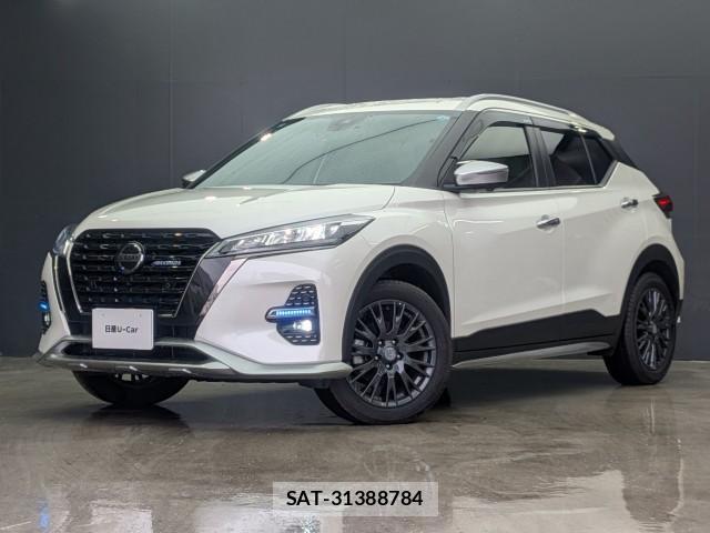 Nissan KICKS 2023-04 8752862-0