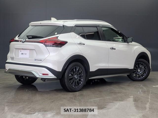 Nissan KICKS 2023-04 8752862-1