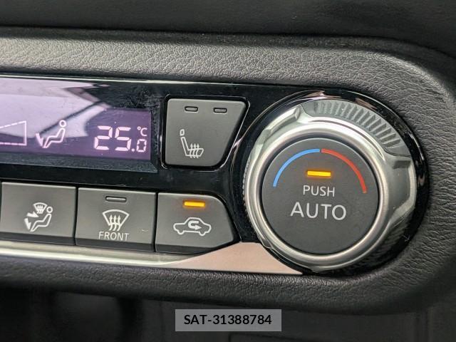 Nissan KICKS 2023-04 8752862-12