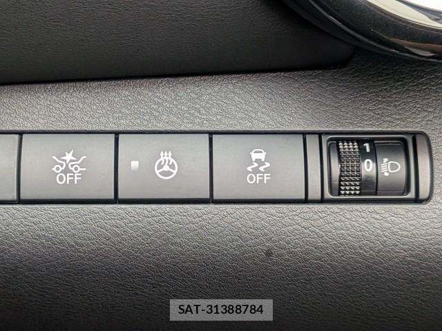 Nissan KICKS 2023-04 8752862-14