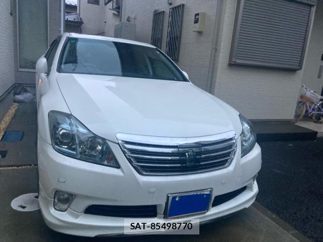 Toyota KLUGER HYBRID 2010-06 8752945-2