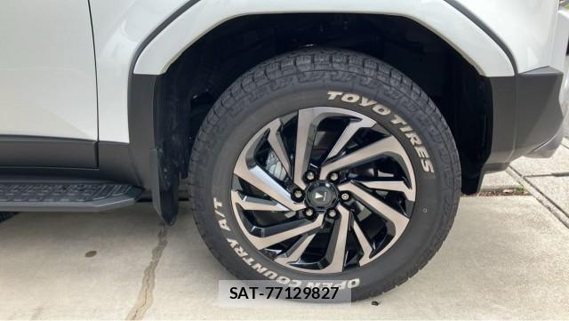 Toyota Land Cruiser 250 2025-11 8753569-8