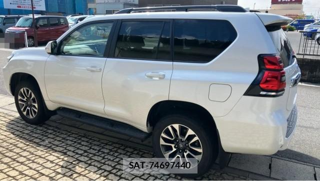 Toyota LAND CRUISER PRADO 2022-09 8753582-10