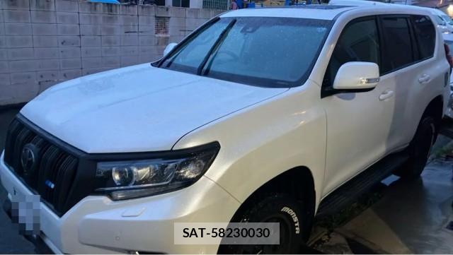 Toyota LAND CRUISER PRADO 2023-02 8753646-11