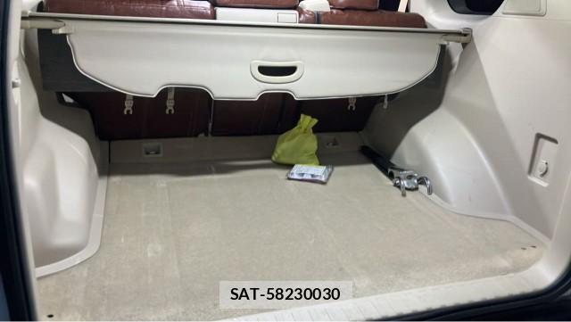 Toyota LAND CRUISER PRADO 2023-02 8753646-17