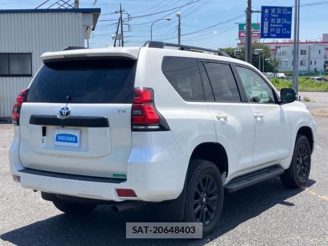 Toyota LAND CRUISER PRADO 2023-10 8754368-2