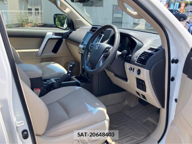 Toyota LAND CRUISER PRADO 2023-10 8754368-4
