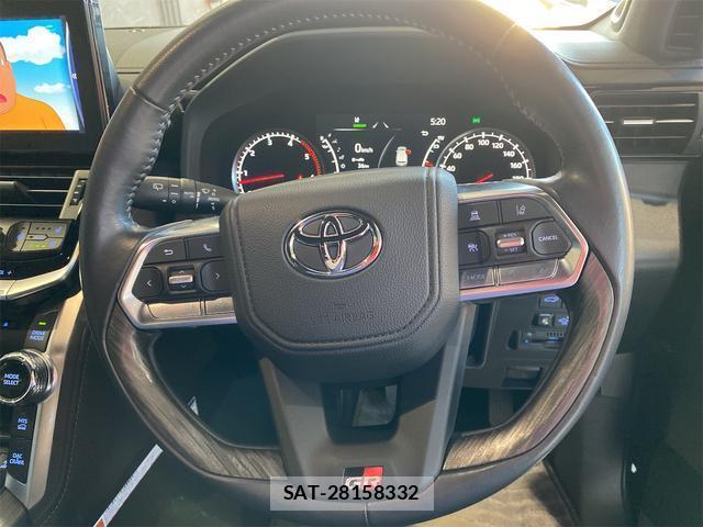 Toyota LAND CRUISER 2022-02 8753947-15