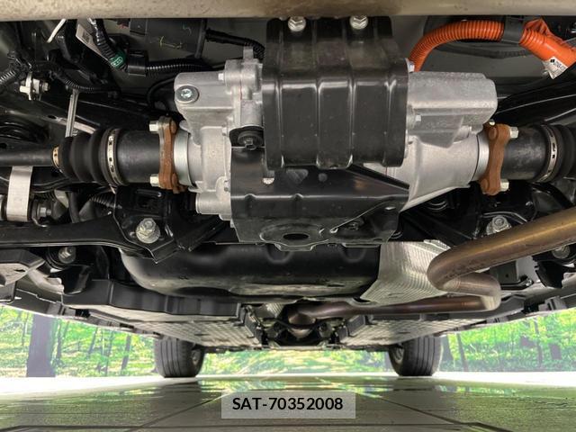 Lexus LBX 2024-09 8752710-19