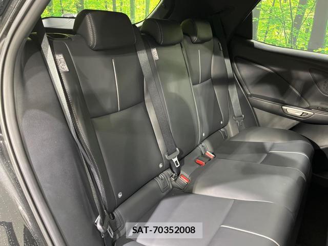 Lexus LBX 2024-09 8752710-9