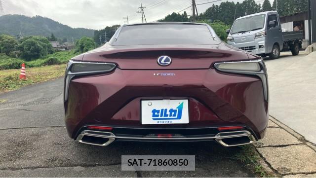 Lexus LC 2017-11 8753618-1