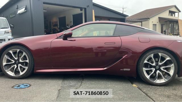 Lexus LC 2017-11 8753618-3