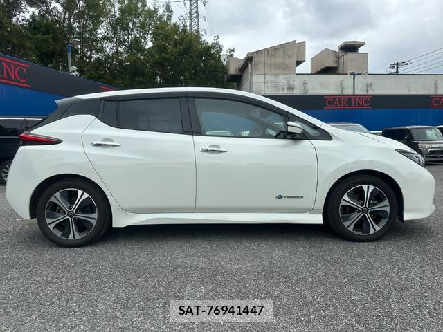 Nissan LEAF 2022-02 8753332-4
