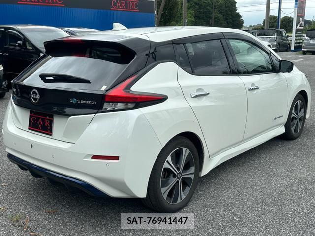 Nissan LEAF 2022-02 8753332-5