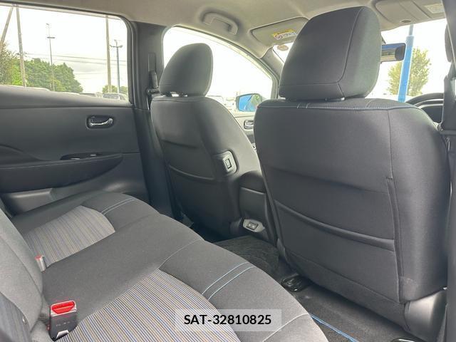 Nissan LEAF 2021-12 8753334-11