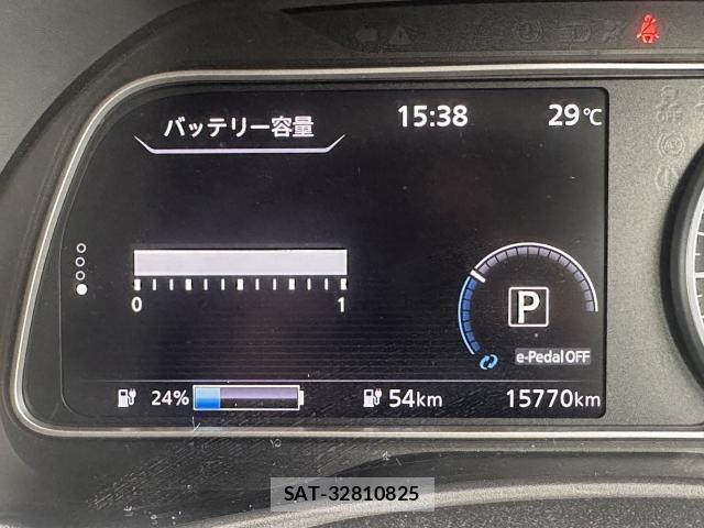 Nissan LEAF 2021-12 8753334-7