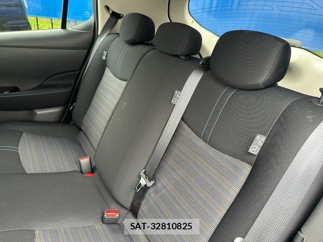 Nissan LEAF 2021-12 8753334-9