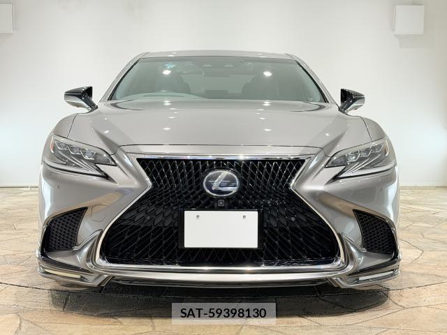 Lexus LS 2017-10 8752681-1