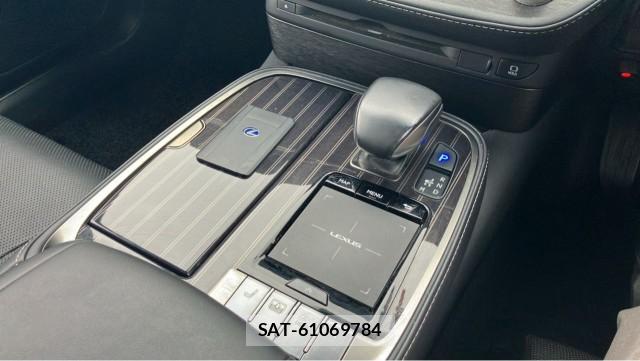 Lexus LS 2019-10 8753615-14