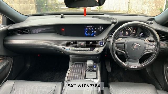 Lexus LS 2019-10 8753615-2