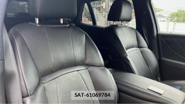 Lexus LS 2019-10 8753615-5