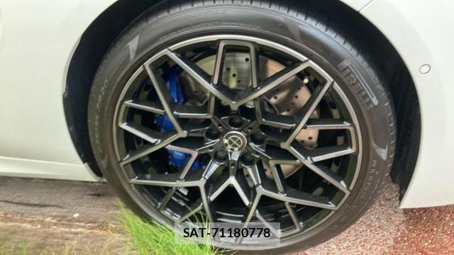 Bmw M8 2021-10 8753604-8