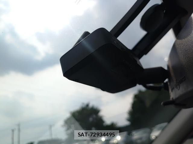 Nissan MARCH 2018-08 8752651-16