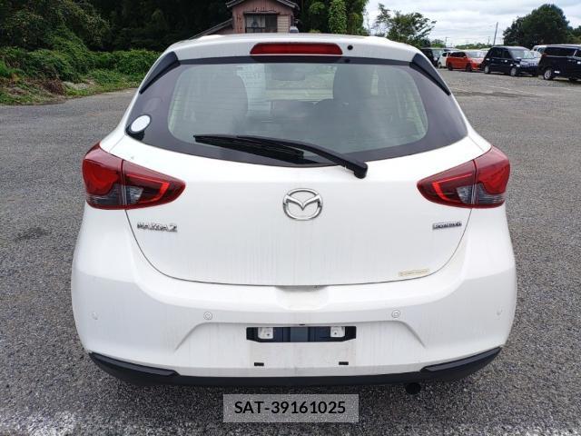 Mazda MAZDA2 2021-09 8752670-1