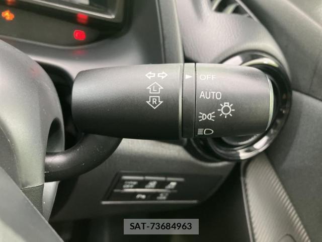 Mazda MAZDA2 2019-09 8754534-16