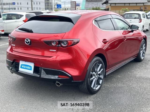 Mazda MAZDA3 2019-08 8754482-2