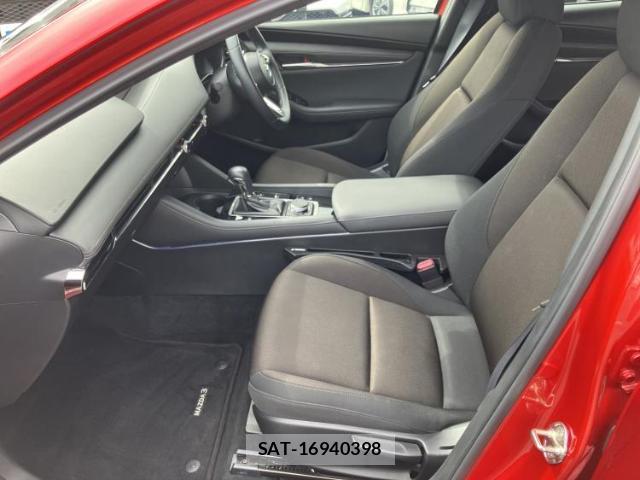 Mazda MAZDA3 2019-08 8754482-5