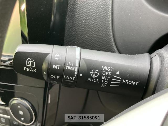 Mitsubishi MIRAGE 2017-05 8754521-15