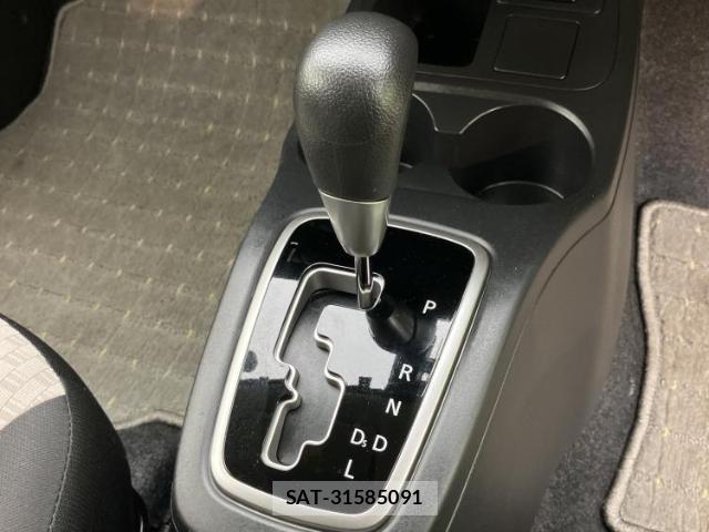 Mitsubishi MIRAGE 2017-05 8754521-16