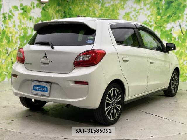 Mitsubishi MIRAGE 2017-05 8754521-2