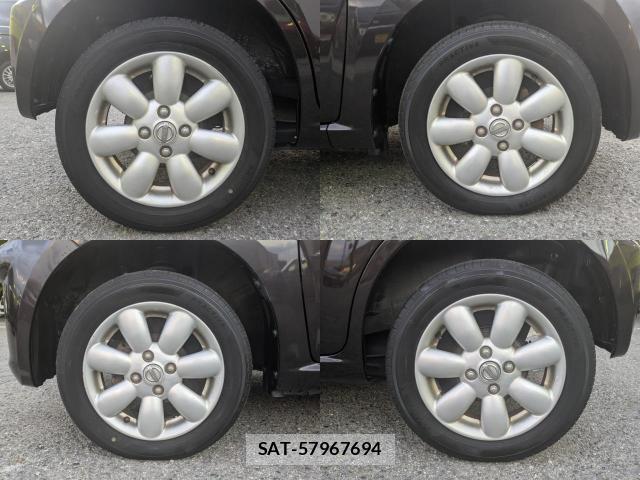 Nissan MOCO 2012-04 8730439-8