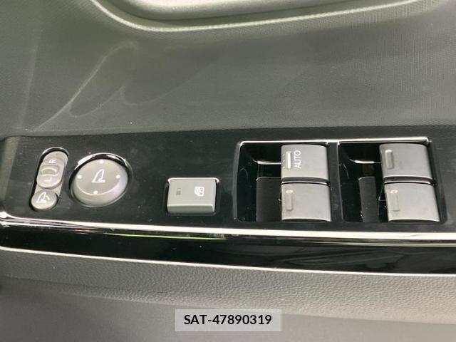 Honda N-ONE 2026-06 8754686-16